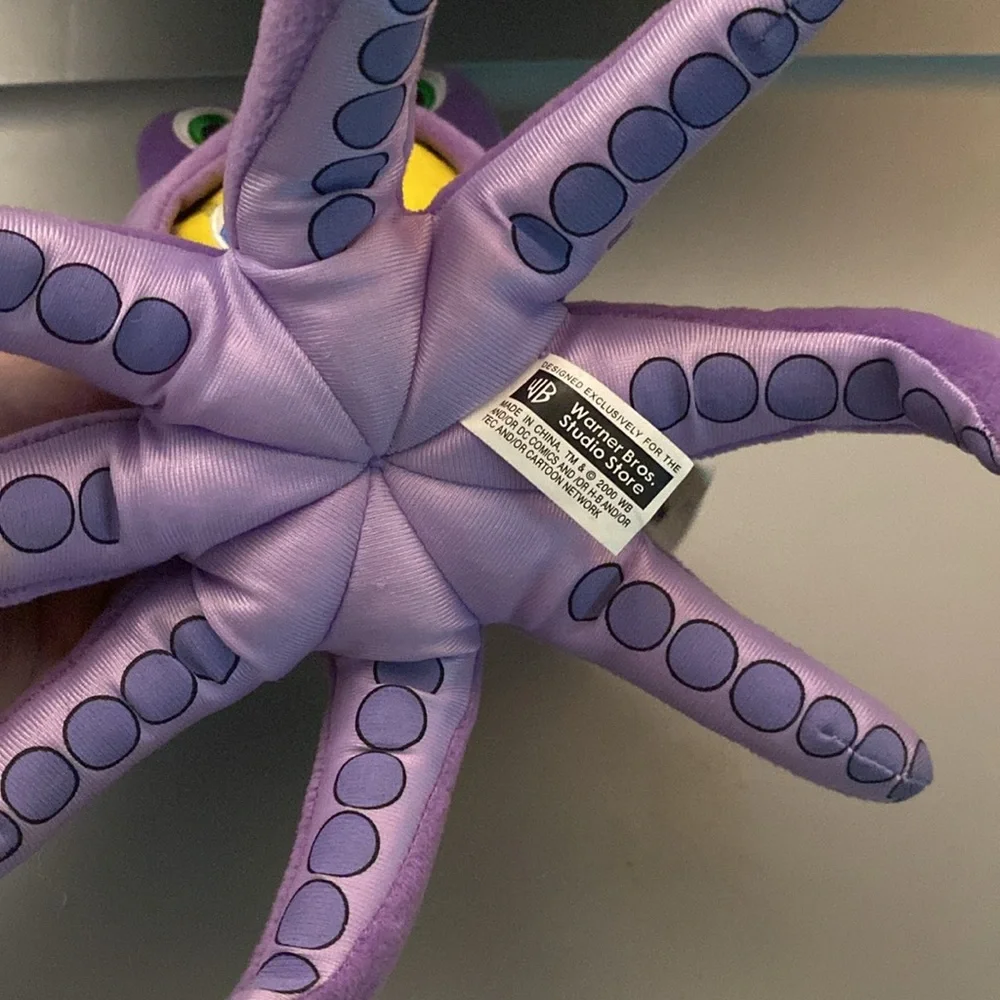 8" x 9" Warner Bros Looney Tunes Tweety Bird Purple Octopus / Monster Plush - Picture 4 of 4